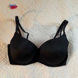 PINK Lightly Lined Bra